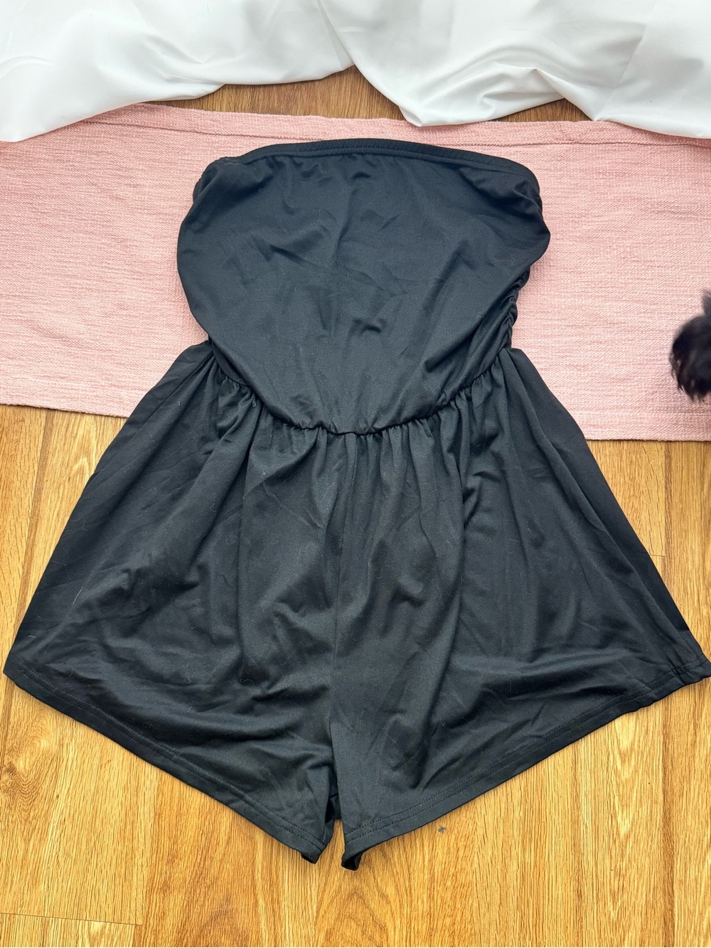 SHEIN Black Strapless Elastic-Waist Romper